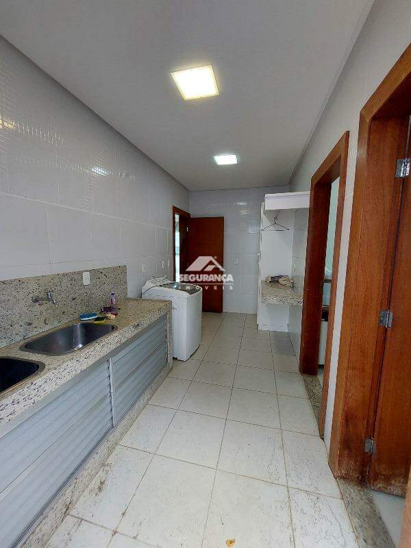 Casa para aluguel no BELVEDERE: ÁREA DE SERVIÇO