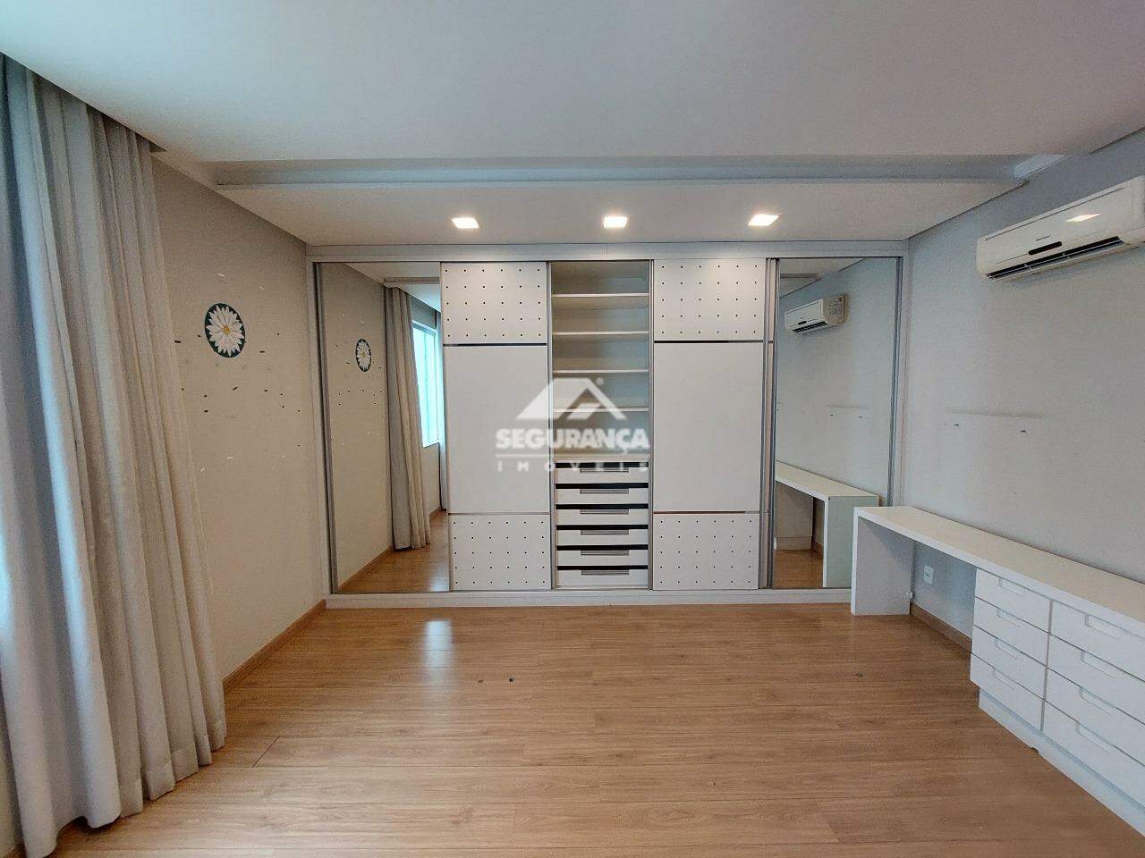 Casa para aluguel no BELVEDERE: SEMI-SUÍTE (1)