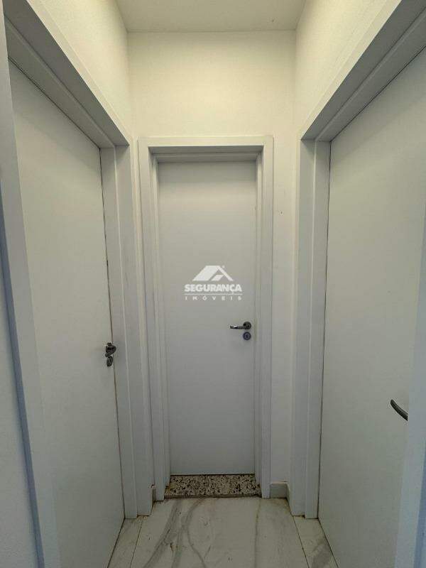 Apartamento para aluguel no ESPLANADINHA: HALL