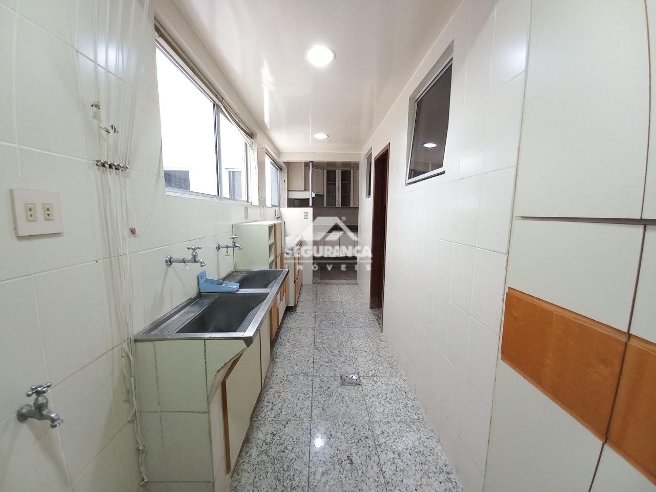 Apartamento à venda no MARIA EUGENIA: AREA DE SERVIÇO/COZINHA