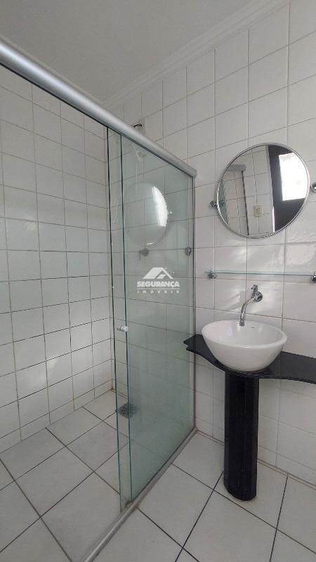 Apartamento para aluguel no Centro: BANHEIRO SUÍTE
