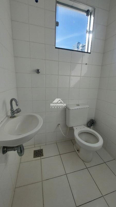 Apartamento para aluguel no Centro: BANHEIRO DE SERVIÇO
