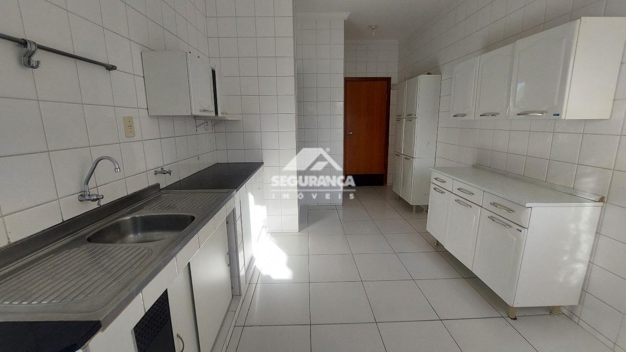 Apartamento para aluguel no Centro: COZINHA