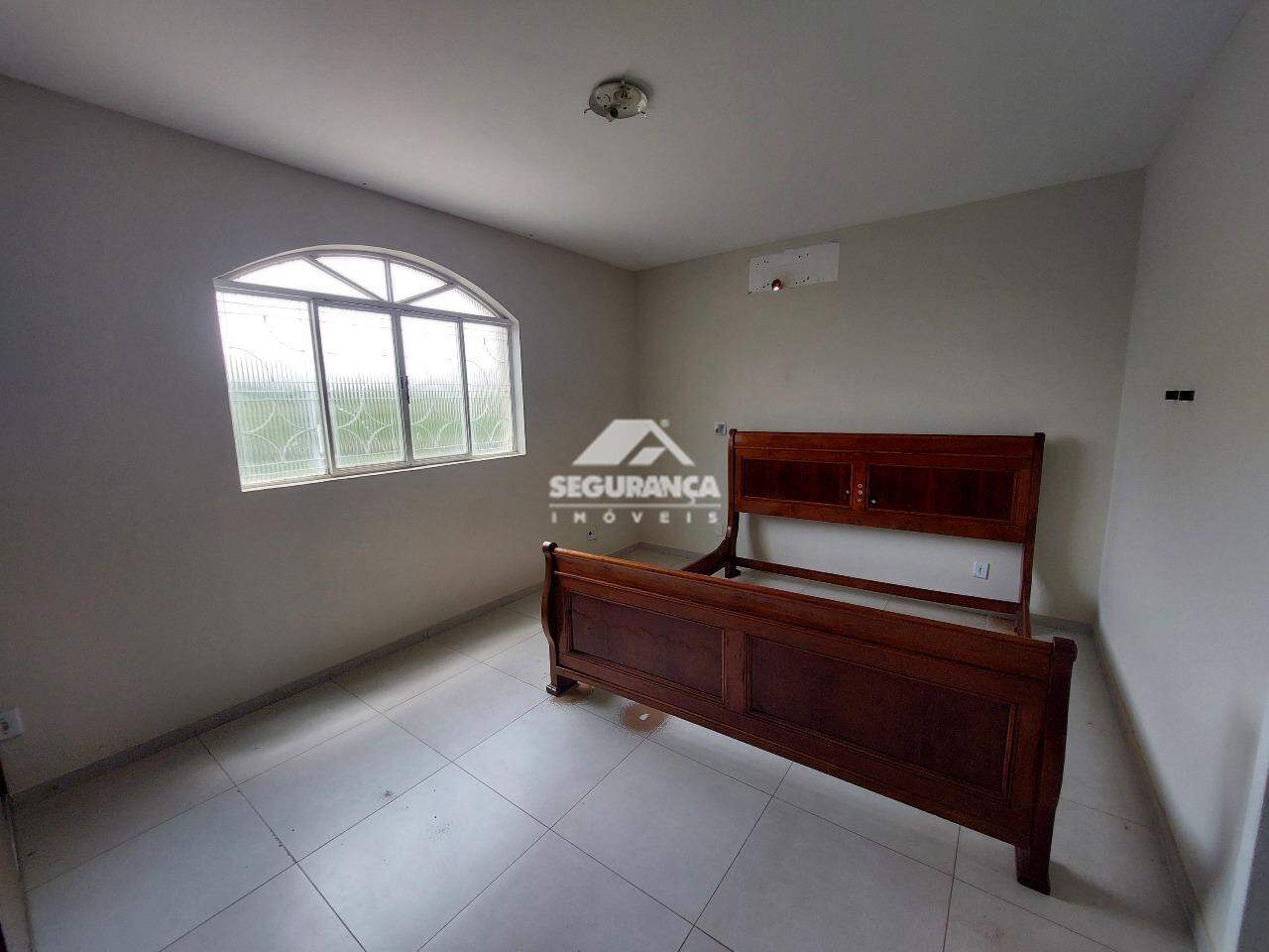 Apartamento para aluguel no Ilha dos Araújos: SUÍTE (1)