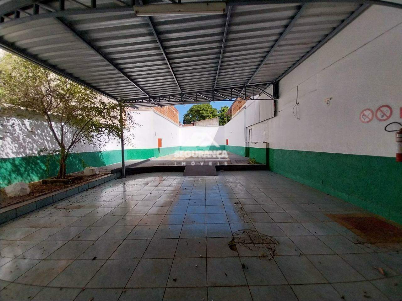 Loja para aluguel no São Pedro: GARAGEM