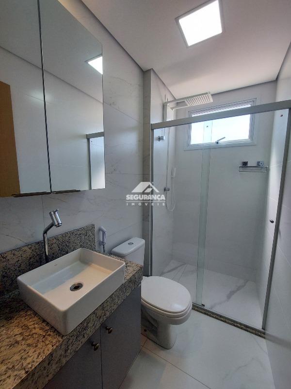 Apartamento para aluguel no Centro: BANHEIRO DA SUÍTE