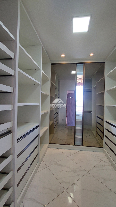 Apartamento para aluguel no LAGOA SANTA: CLOSET