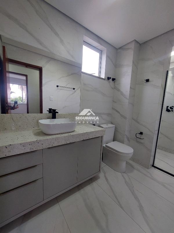 Apartamento para aluguel no Centro: BANHEIRO DA SUÍTE