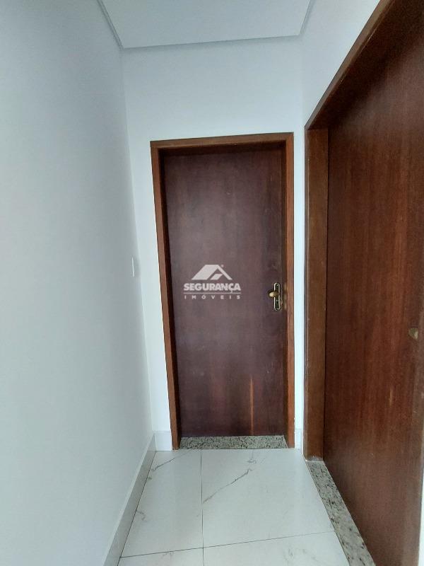 Casa para aluguel no Lourdes: HALL