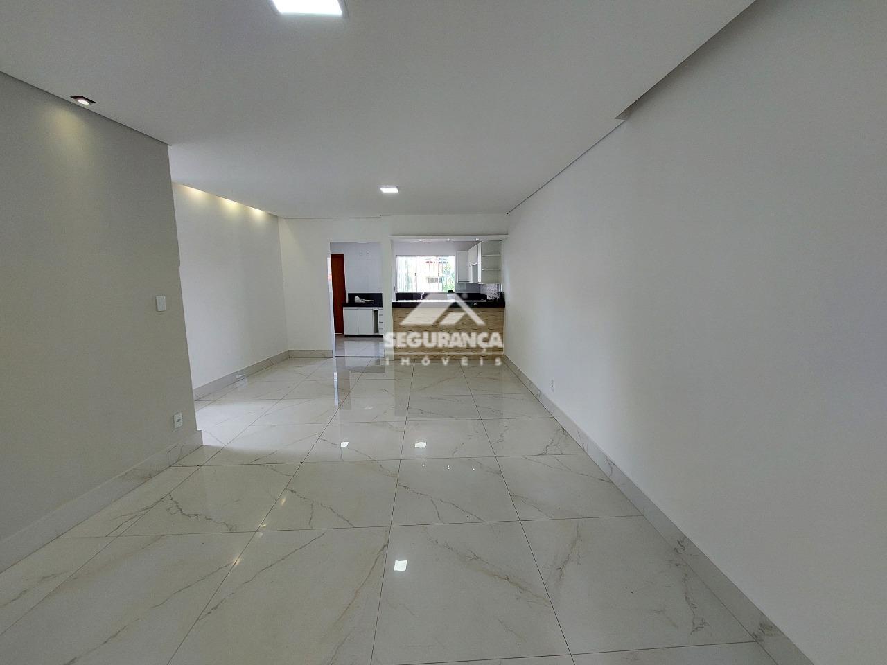 Casa para aluguel no Lourdes: SALA