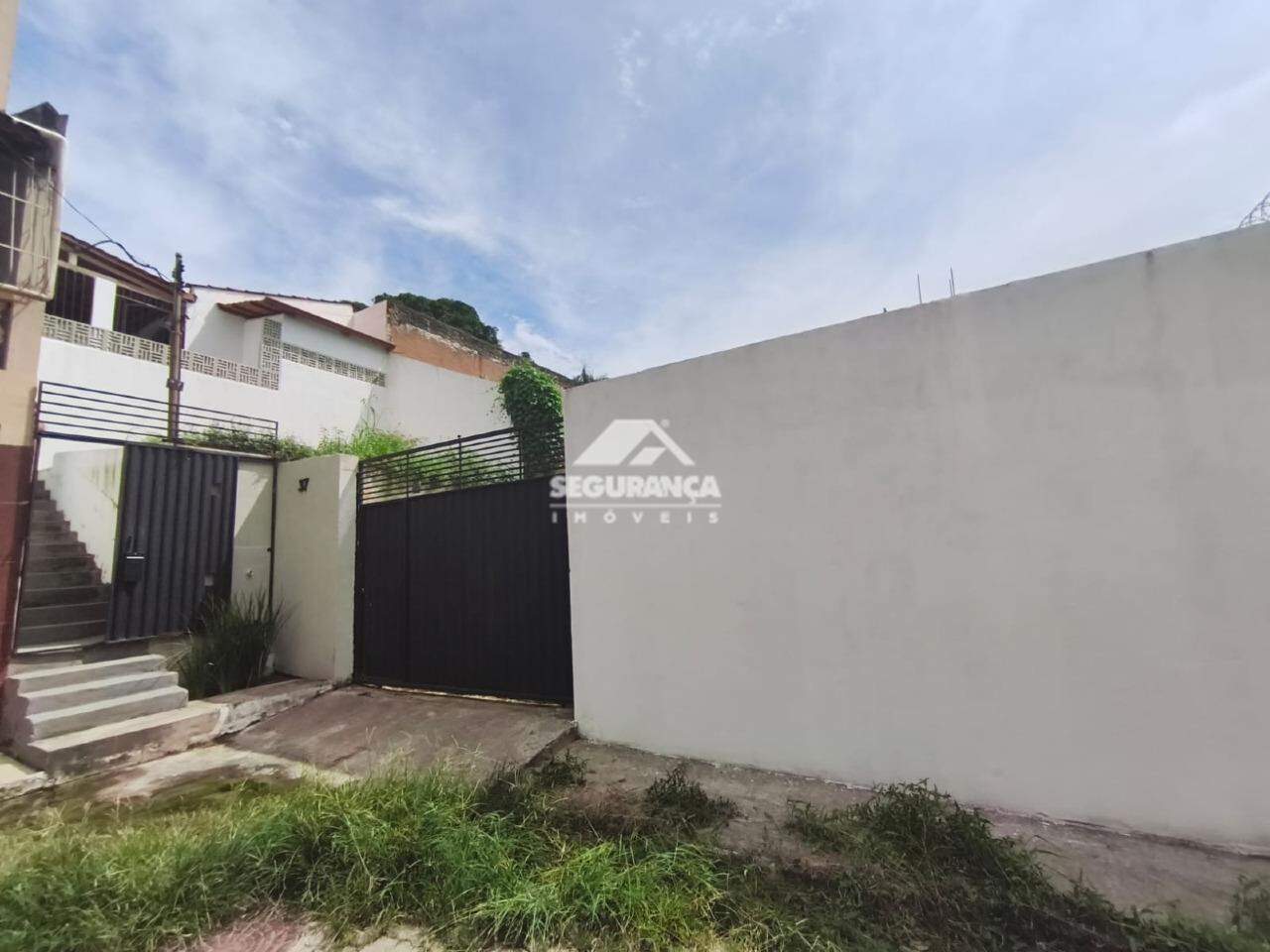 Casa à venda no Lourdes: 