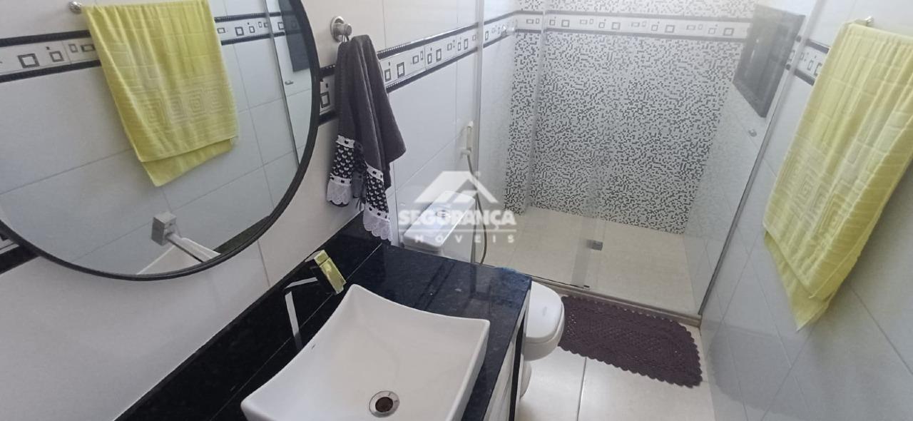 Apartamento à venda no GRA DUQUESA: 