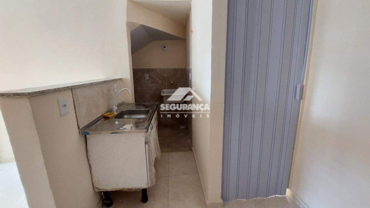 Apartamento para aluguel no São Pedro: COZINHA