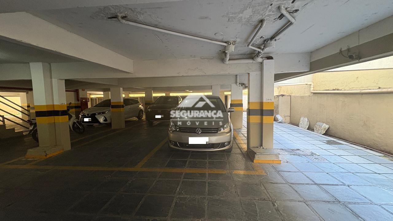 Apartamento cobertura à venda no Centro: 