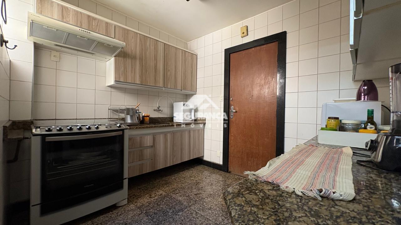 Apartamento cobertura à venda no Centro: 