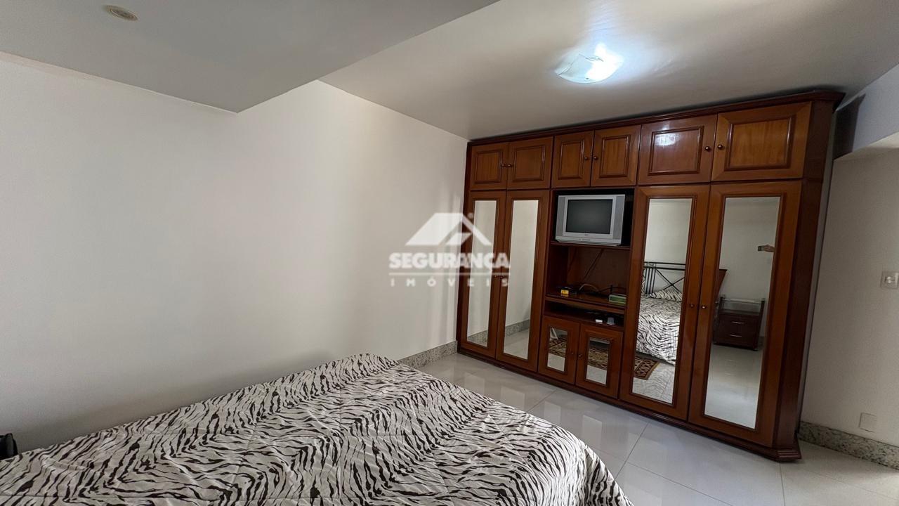 Apartamento cobertura à venda no Centro: 