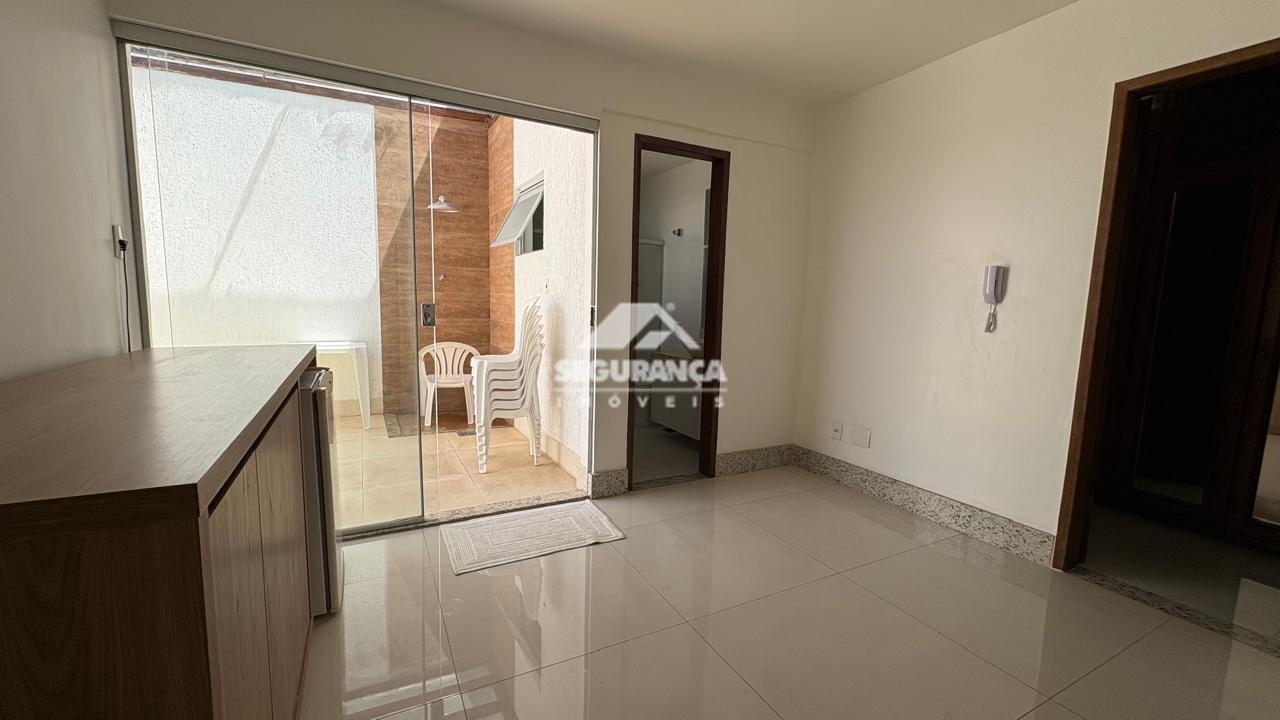 Apartamento cobertura à venda no Centro: 