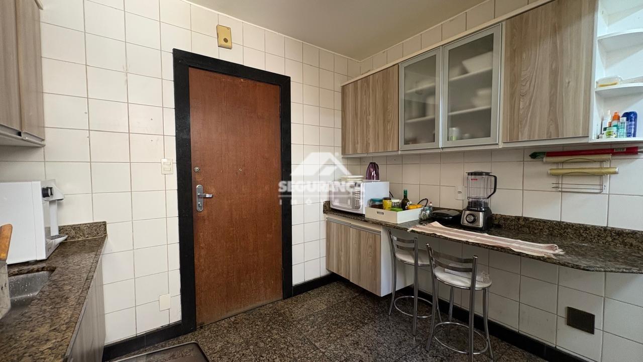 Apartamento cobertura à venda no Centro: 