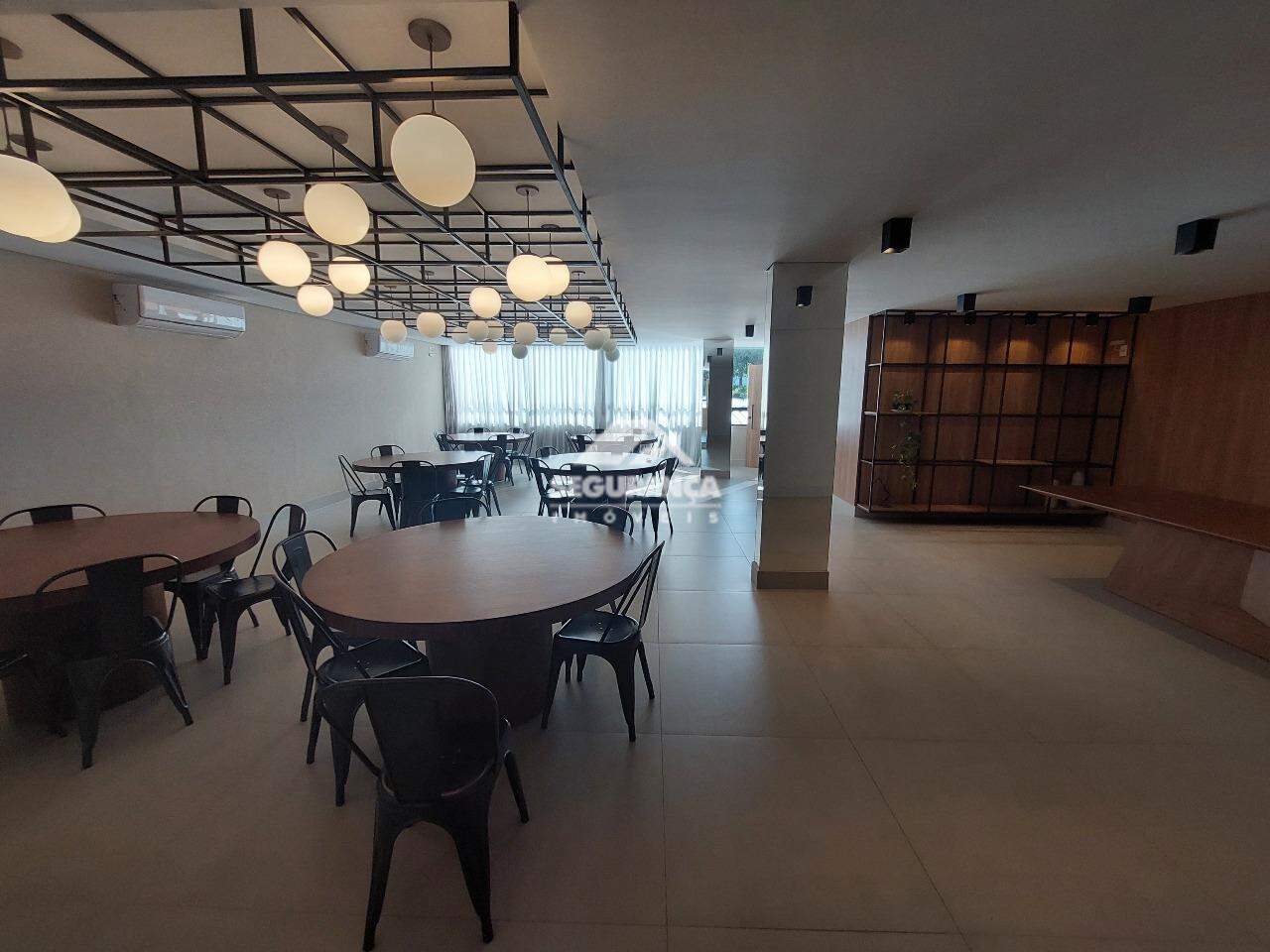 Apartamento para aluguel no ESPLANADINHA: SALÃO DE FETA