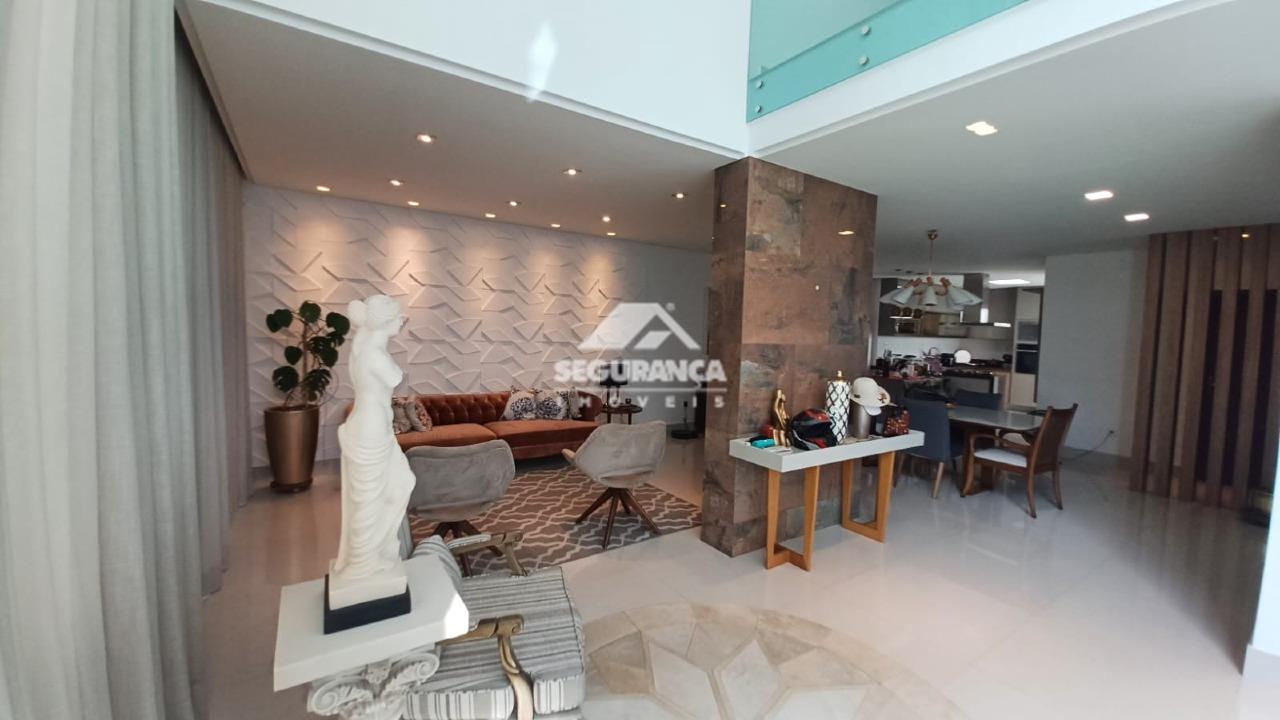 Casa à venda no GrãDuquesa: 