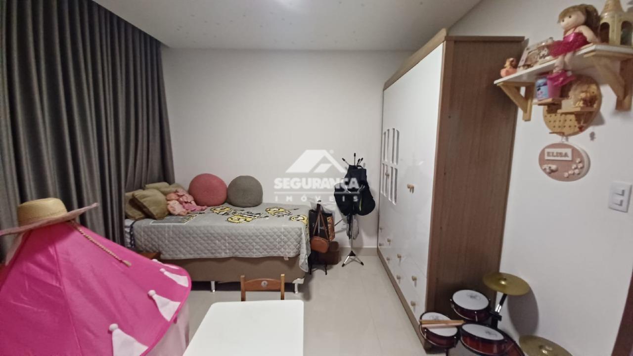 Casa à venda no GrãDuquesa: 