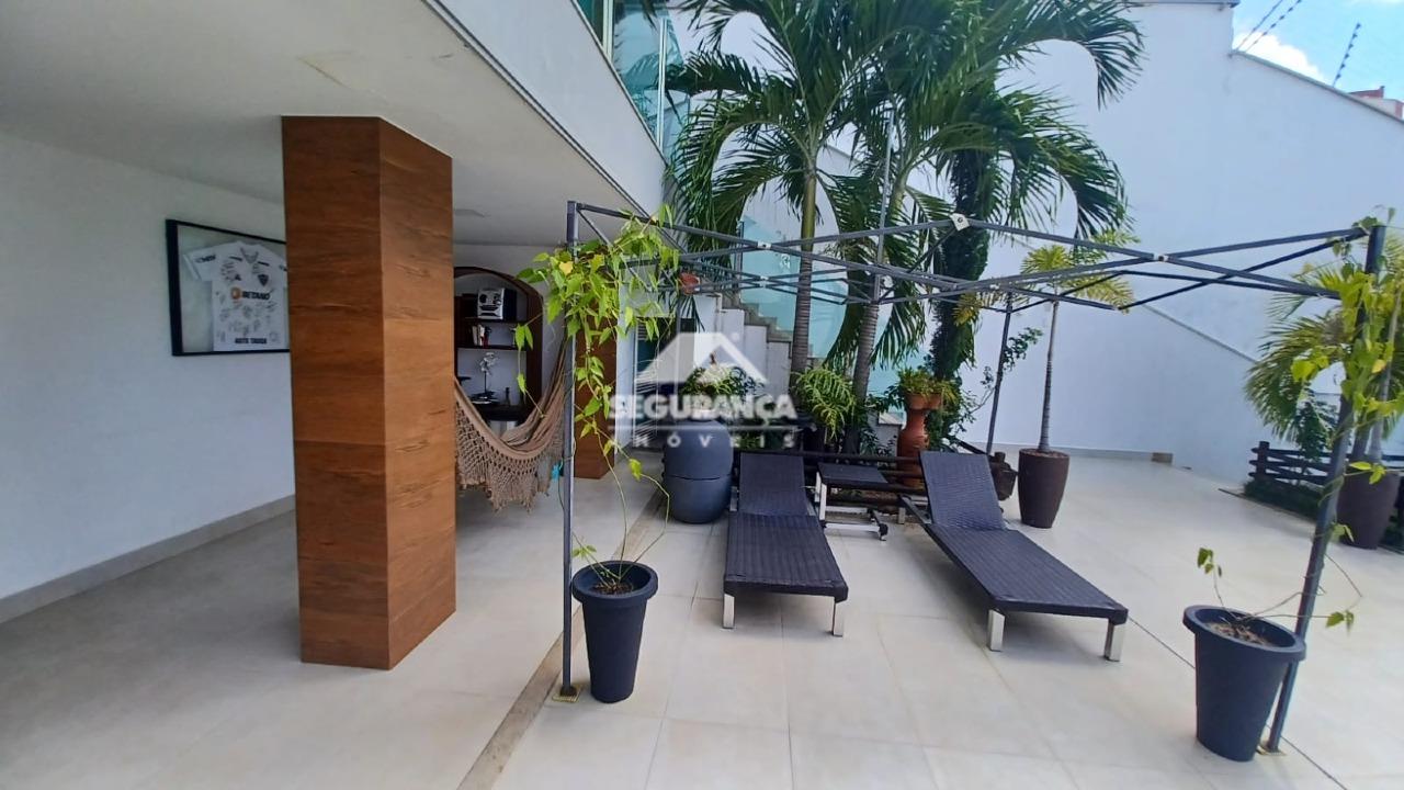 Casa à venda no GrãDuquesa: 