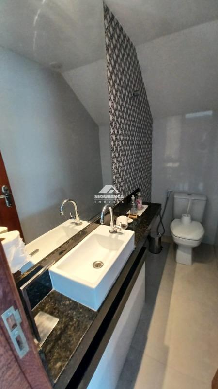 Casa à venda no GrãDuquesa: 