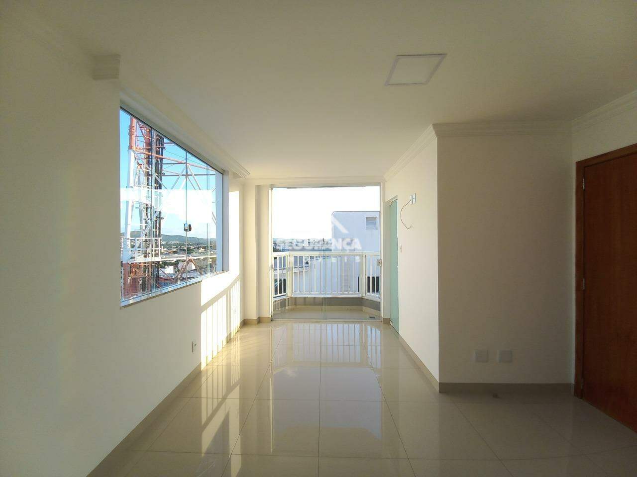 Apartamento para aluguel no VILA BRETAS: SUÍTE