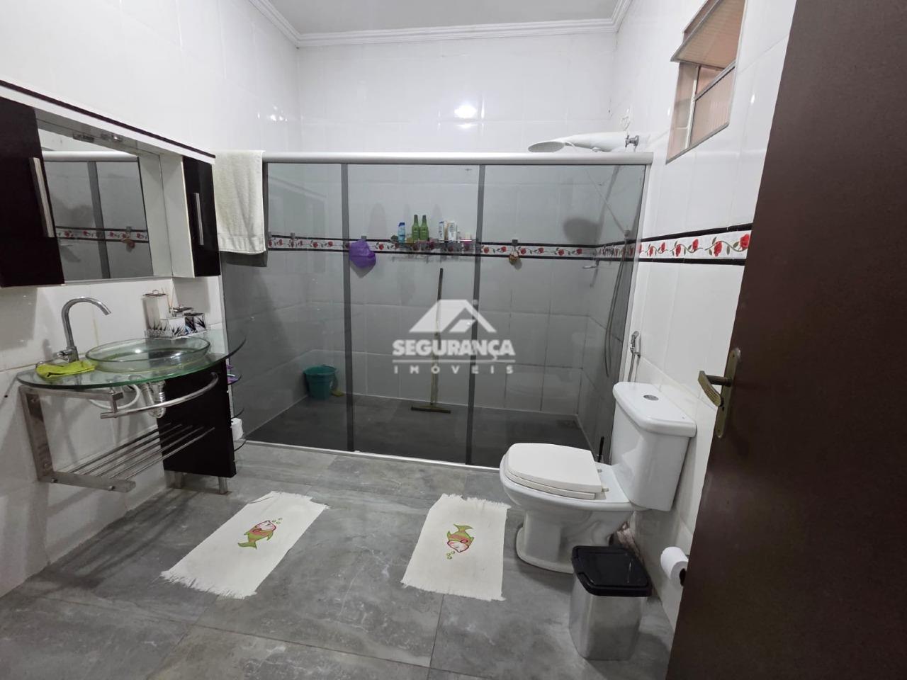 Casa à venda no GRA DUQUESA: 