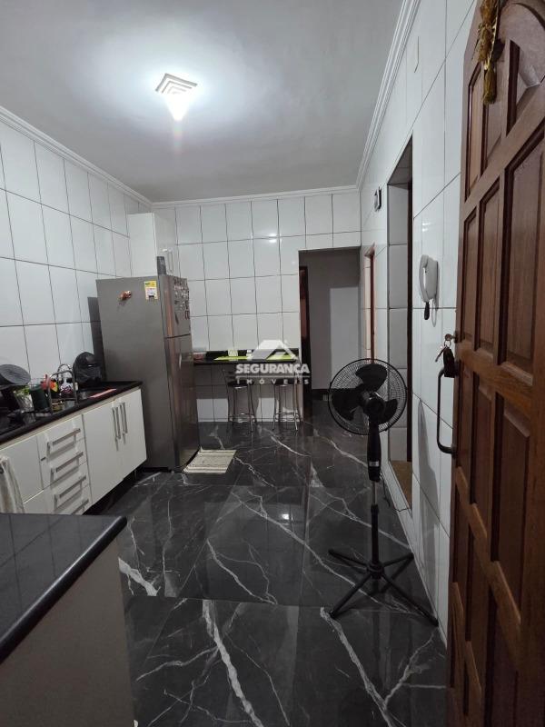 Casa à venda no GRA DUQUESA: 