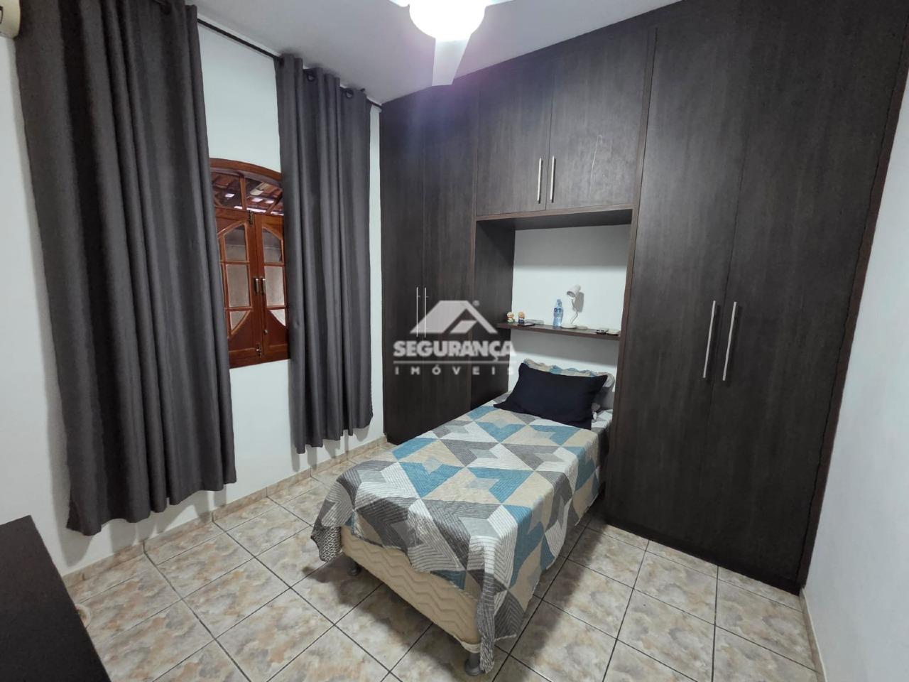 Casa à venda no GRA DUQUESA: 