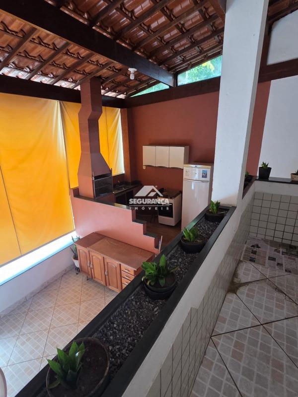 Casa à venda no GRA DUQUESA: 