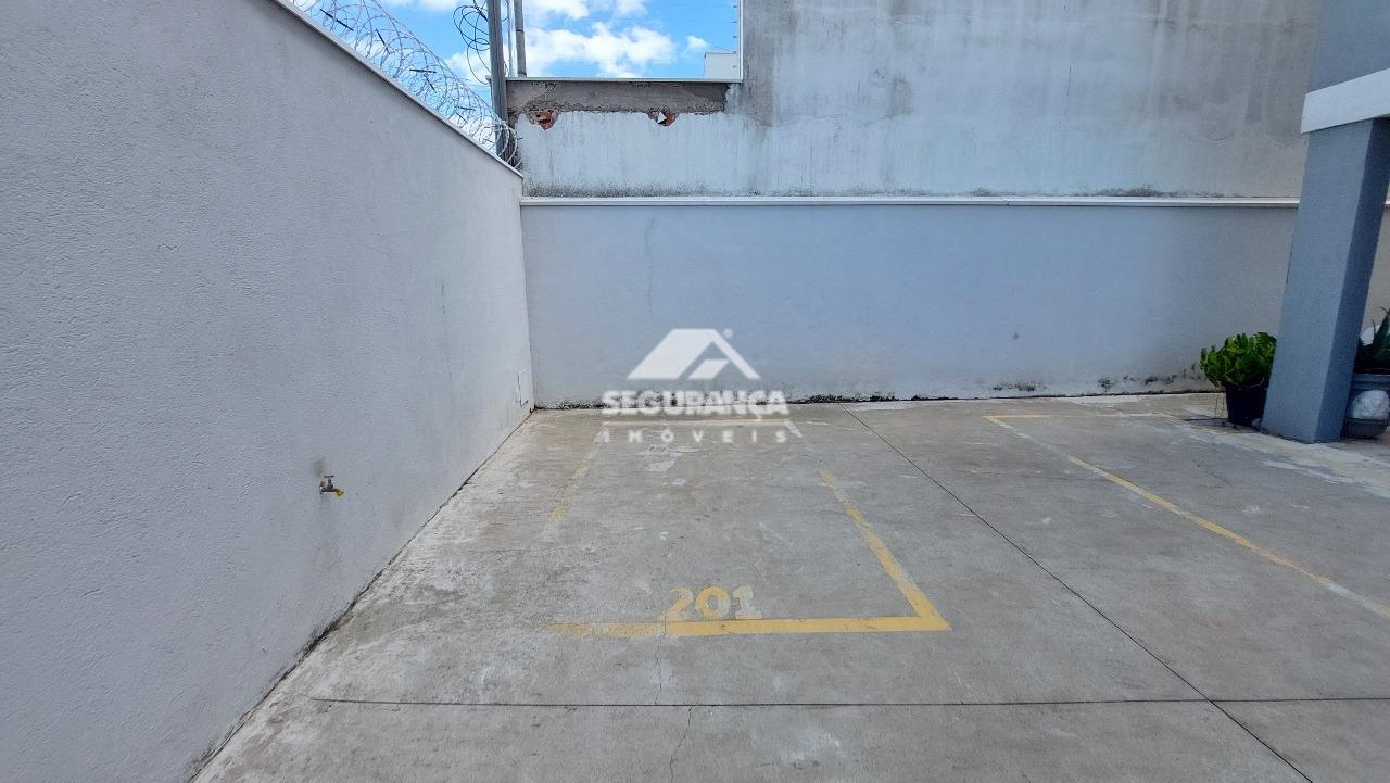 Apartamento para aluguel no Castanheiras: GARAGEM