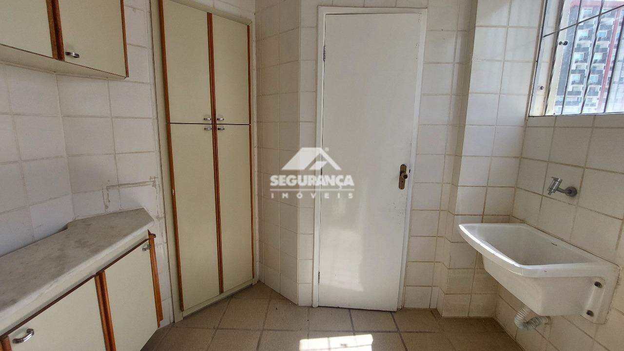 Apartamento para aluguel no Centro: ÁREA DE SERVIÇO