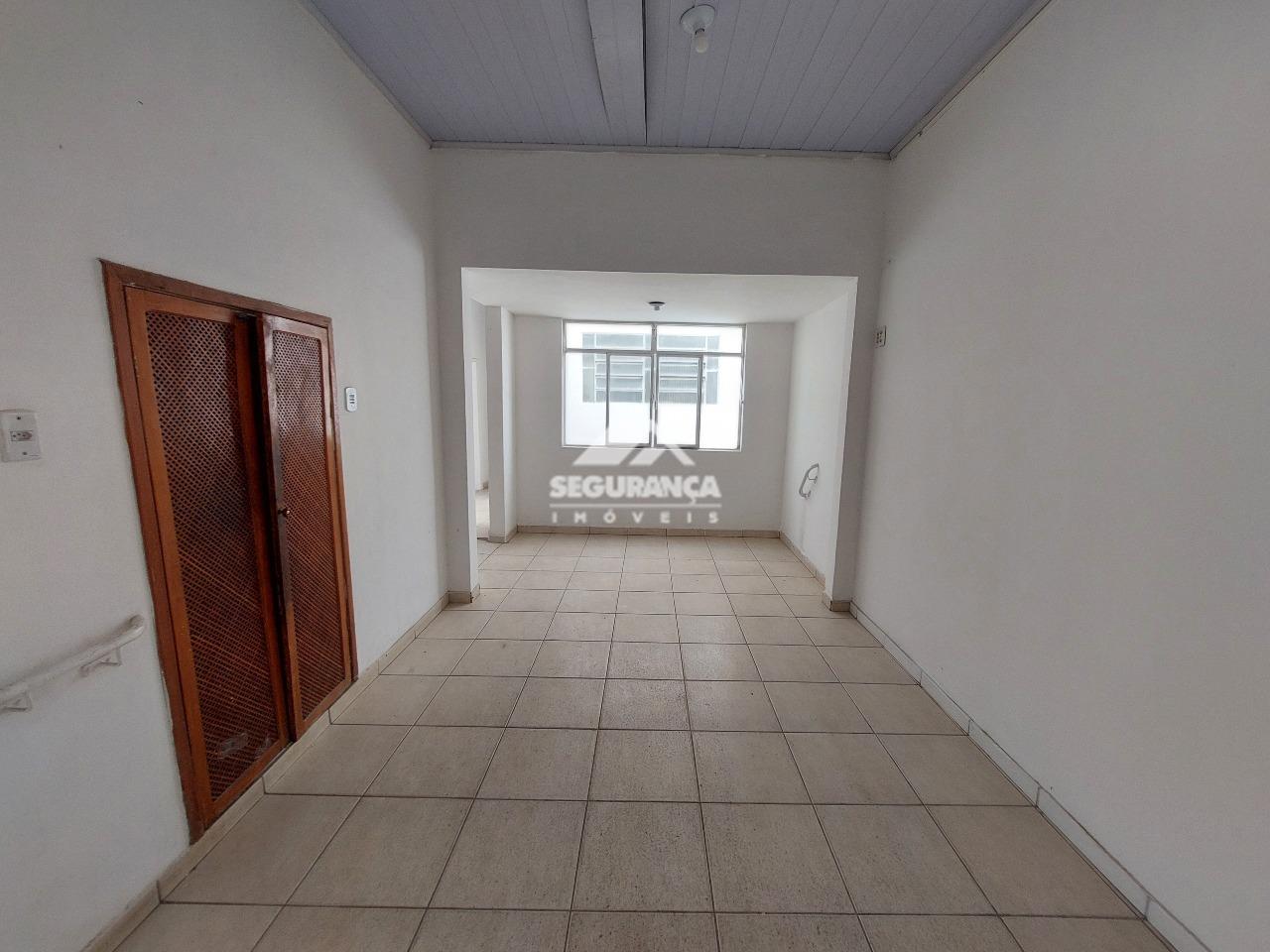 Casa para aluguel no Centro: COPA