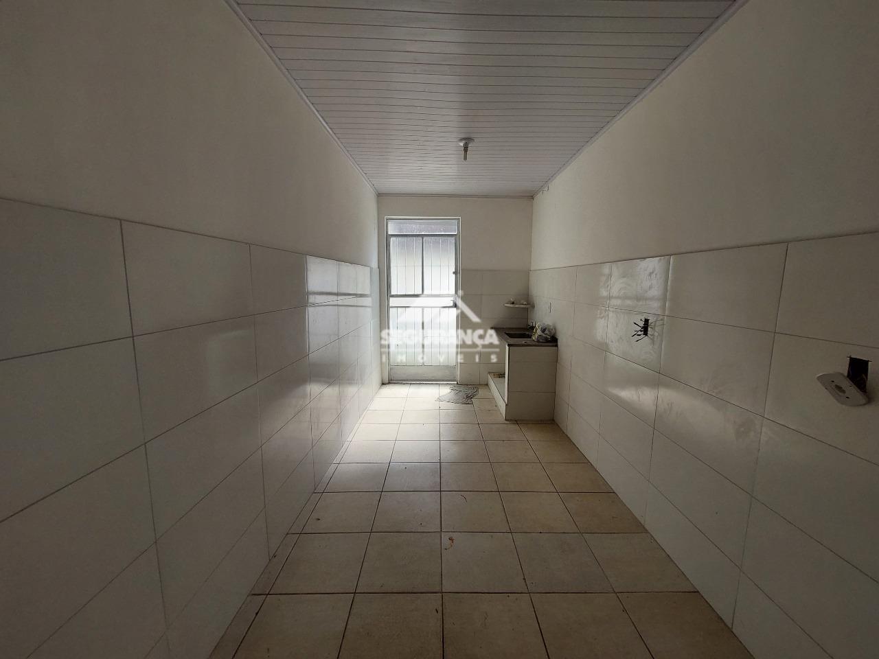 Casa para aluguel no Centro: COZINHA