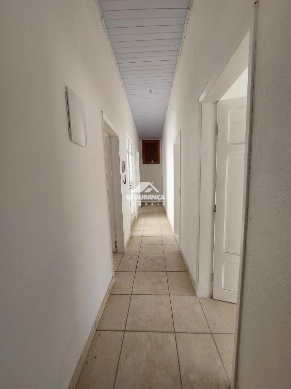 Casa para aluguel no Centro: HALL