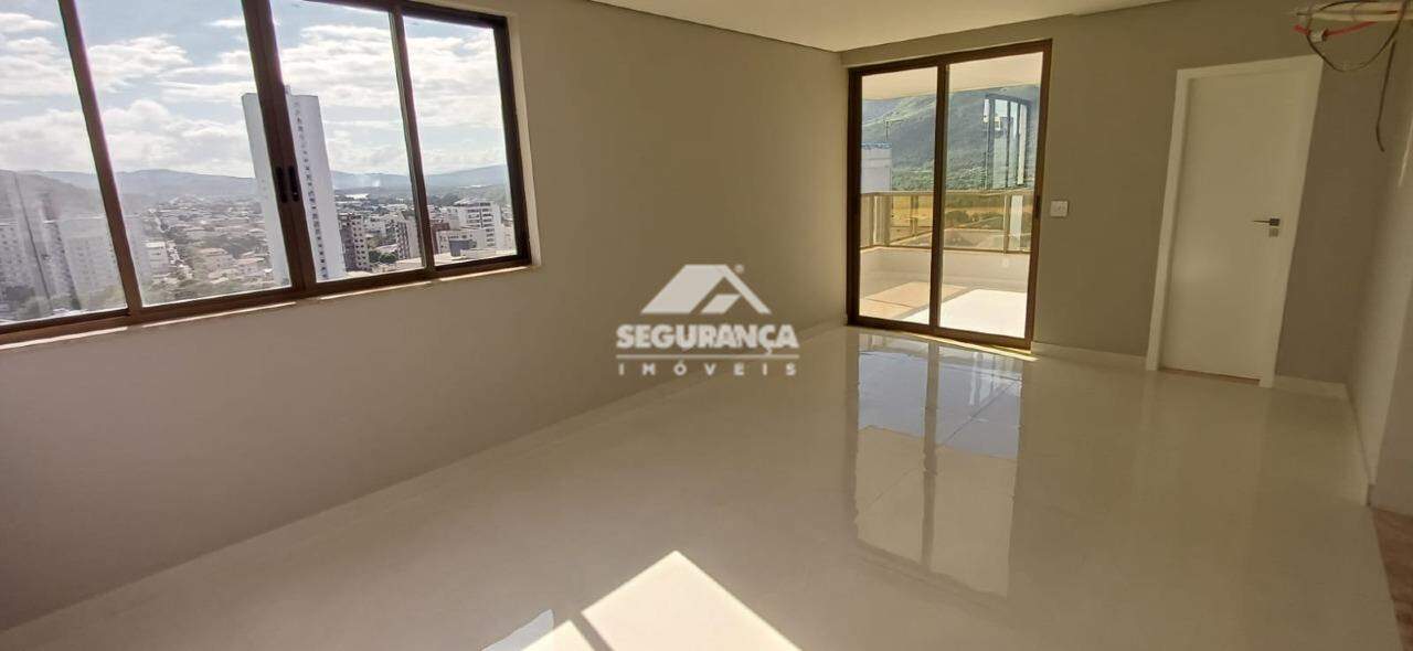 Apartamento à venda no Esplanada: