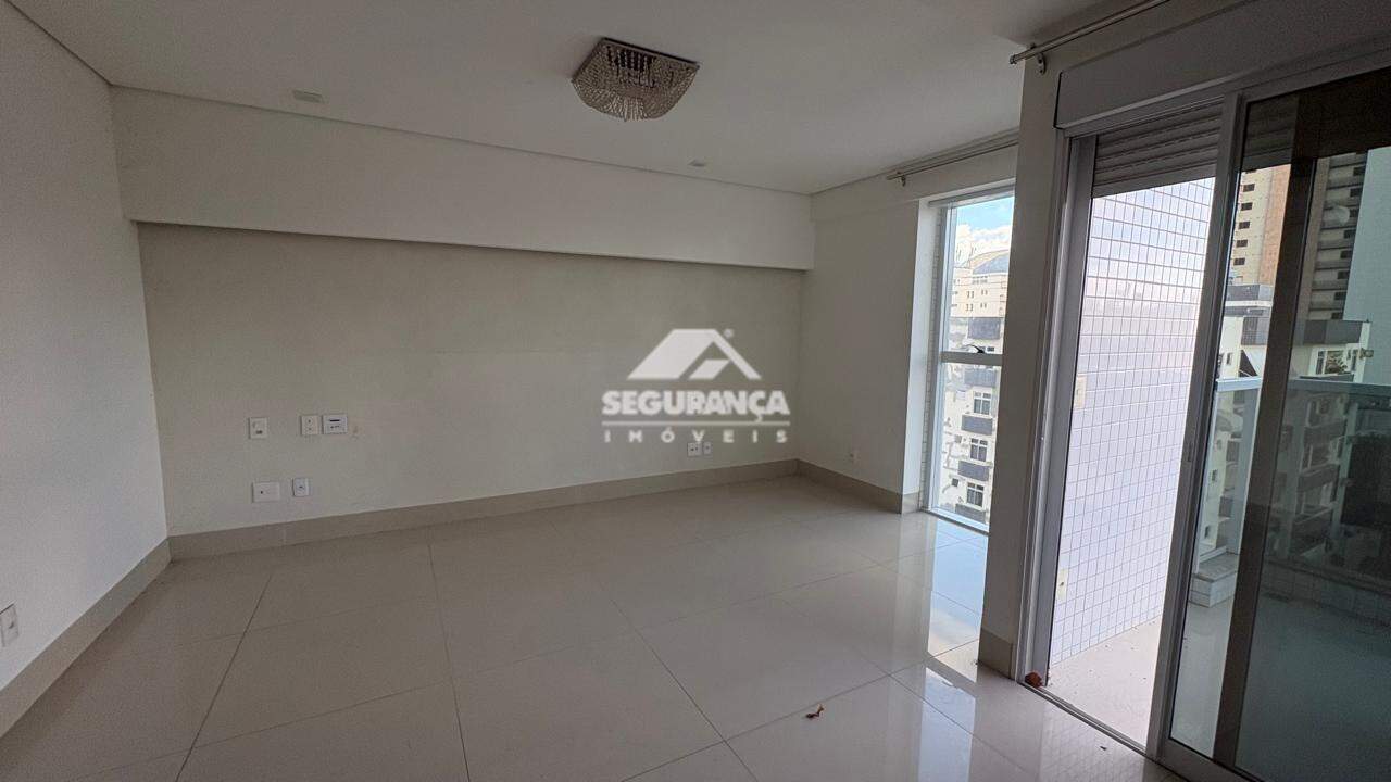 Apartamento à venda no Esplanada: 