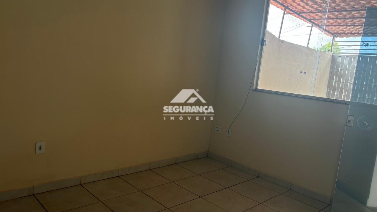 Casa à venda no TIRADENTES: 