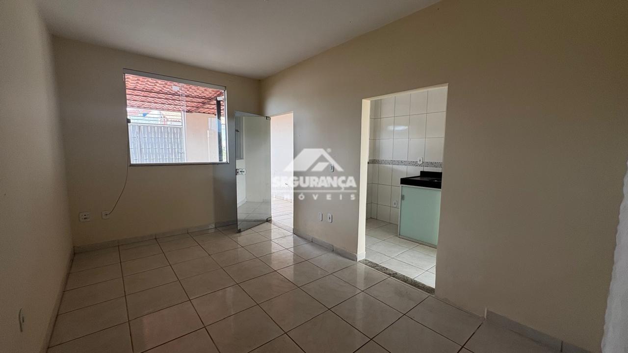 Casa à venda no TIRADENTES: 