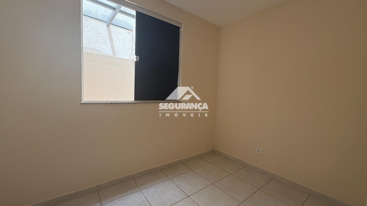 Casa à venda no TIRADENTES: 