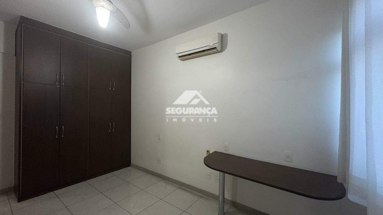 Apartamento cobertura à venda no Centro:
