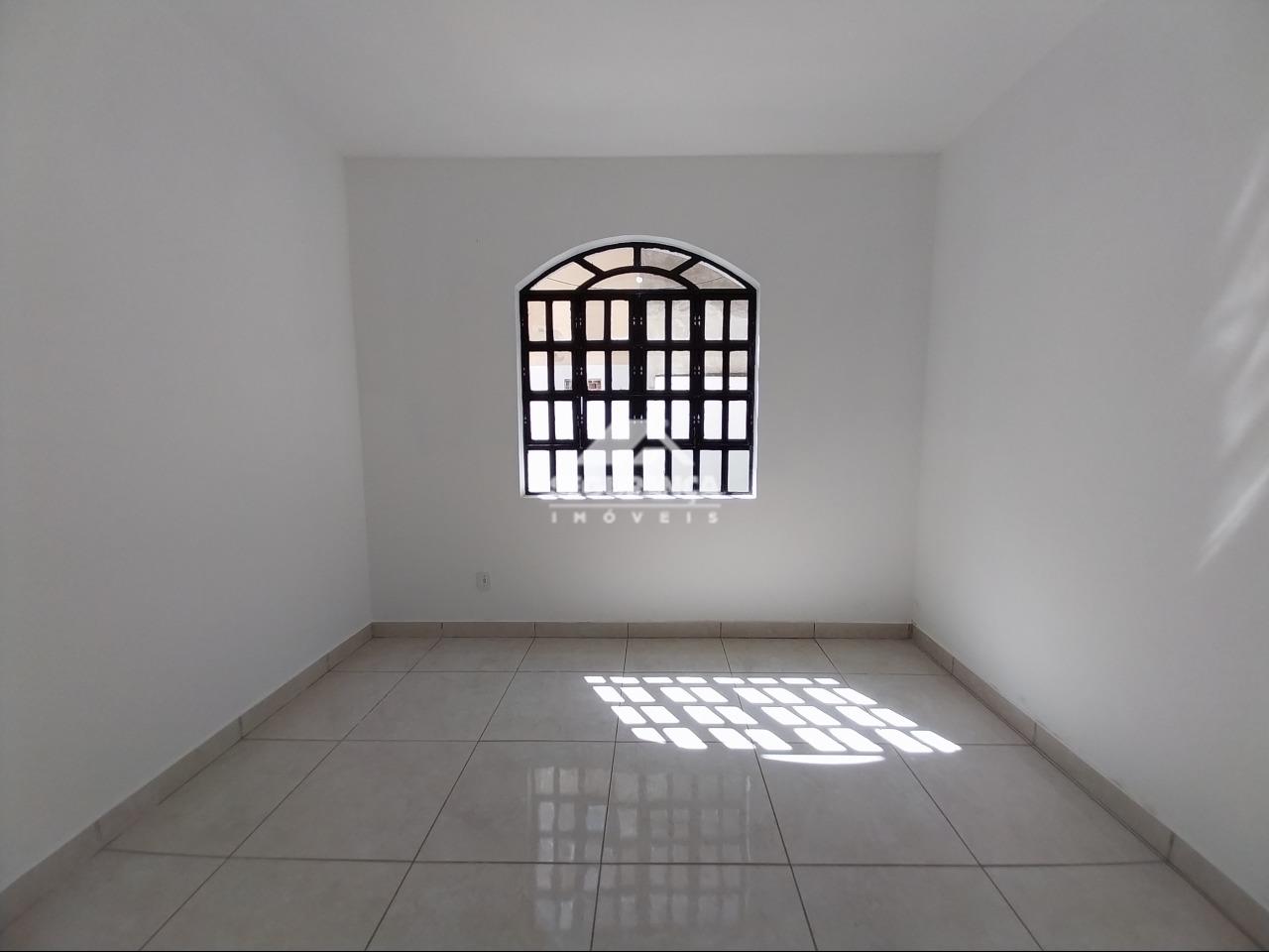 Casa para aluguel no Universitário: QUARTO (1)