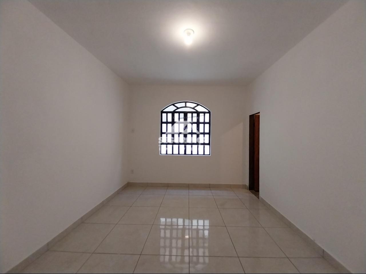 Casa para aluguel no Universitário: SUÍTE