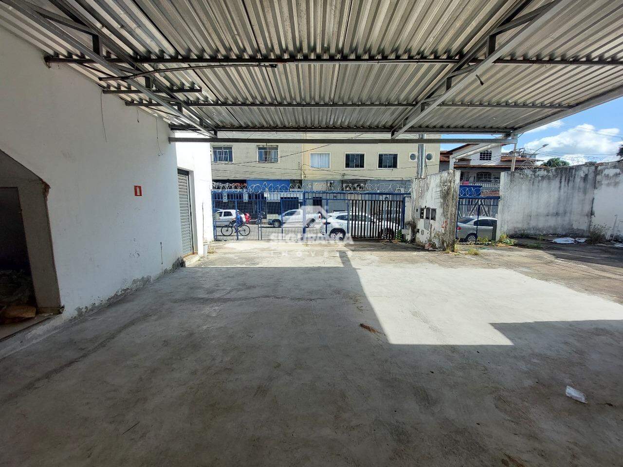 Loja para aluguel no NOSSA SENHORA DAS GRACAS: GARAGEM