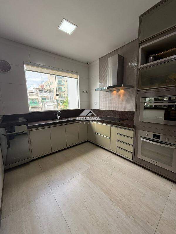 Casa à venda no LAGOA SANTA: 