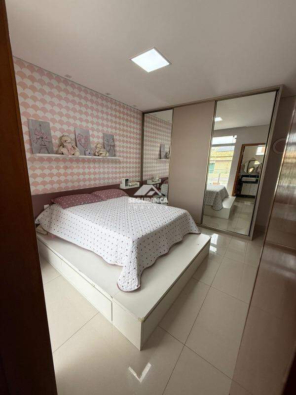 Casa à venda no LAGOA SANTA: 