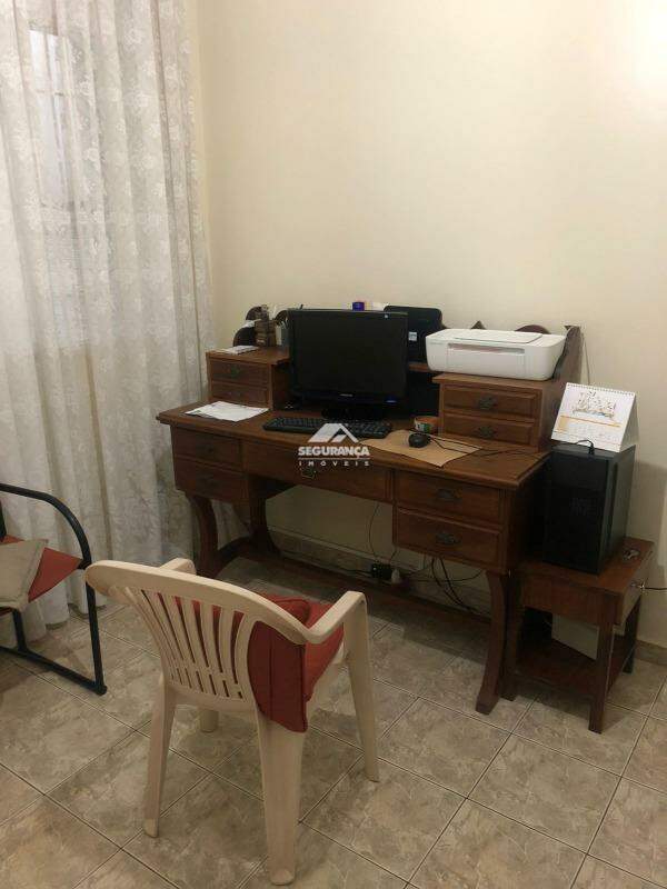 Casa à venda no Esplanada: ESCRITORIO