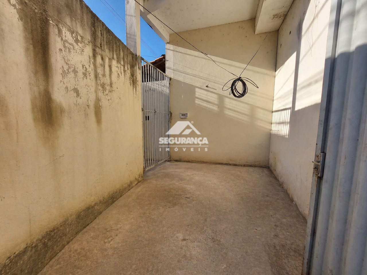 Loja para aluguel no SANTOS DUMONT: GARAGEM